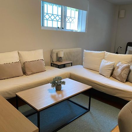 Bright, Cosy Studio Close To Glyfada Beach & Center Atene Esterno foto