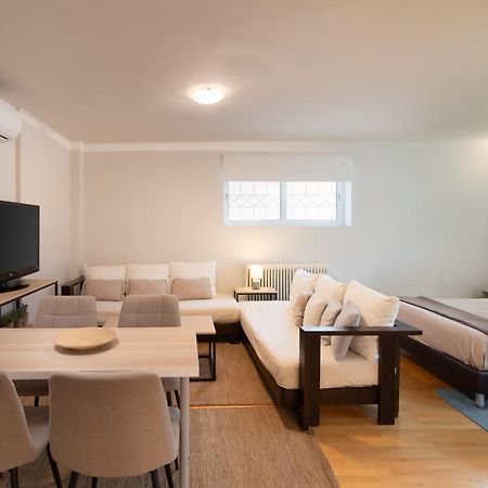 Bright, Cosy Studio Close To Glyfada Beach & Center Atene Esterno foto